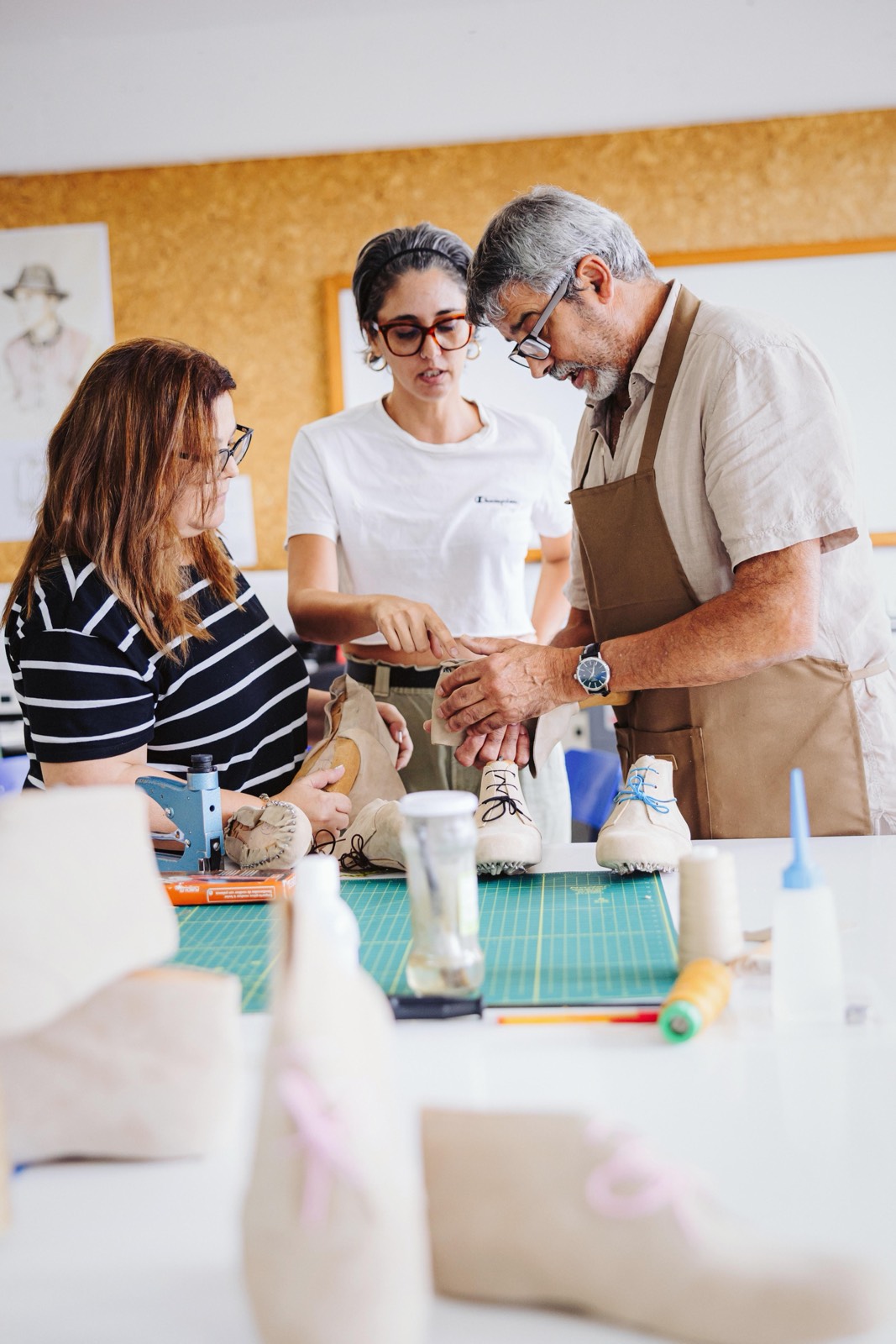 TALLER CALZADO ARTESANAL TAMARCOS-011