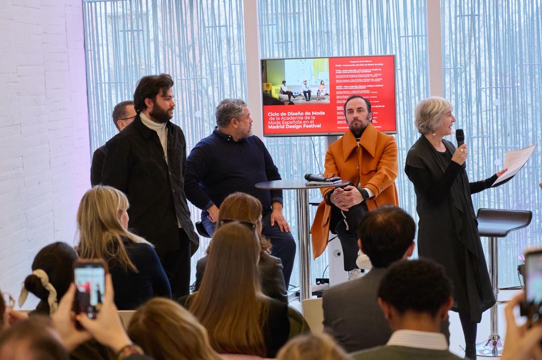 madrid-design-festival-web-mesa-1-oteyza-pdh-ciclo-de-diseño-de-moda-FAME-MDF-0007