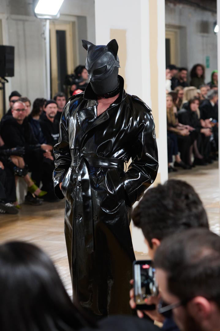 web-acromatyx-mbfwm-oi26-acme-pablopaniagua-0001