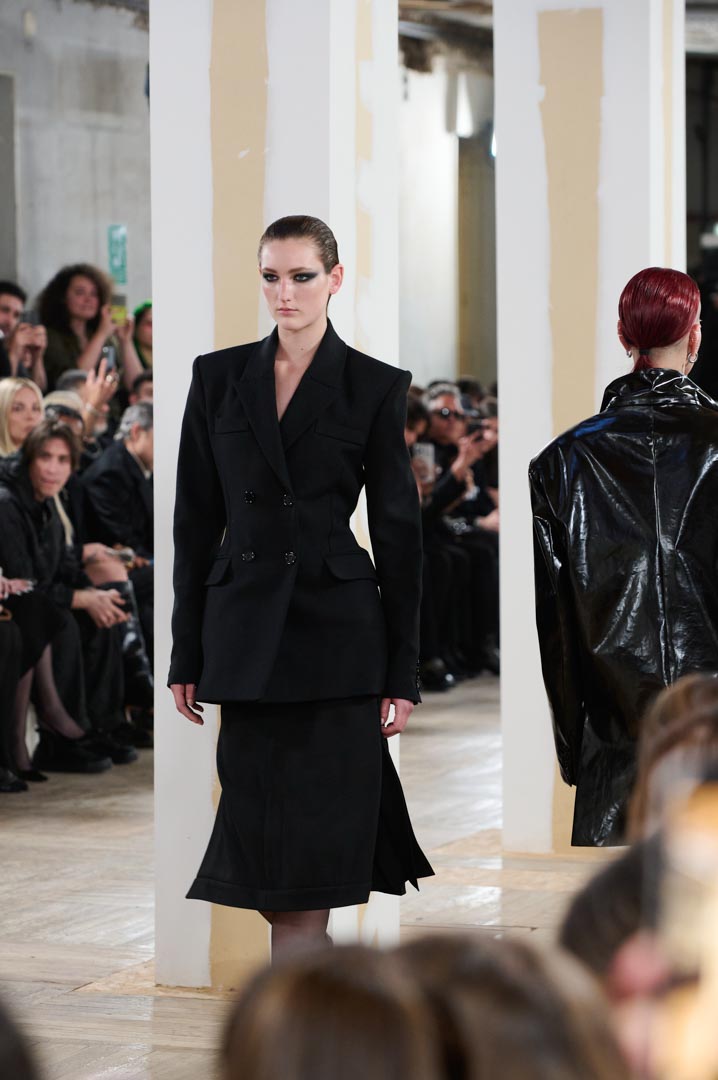 web-acromatyx-mbfwm-oi26-acme-pablopaniagua-0006