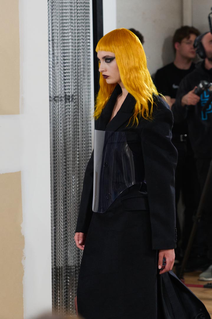 web-acromatyx-mbfwm-oi26-acme-pablopaniagua-0007