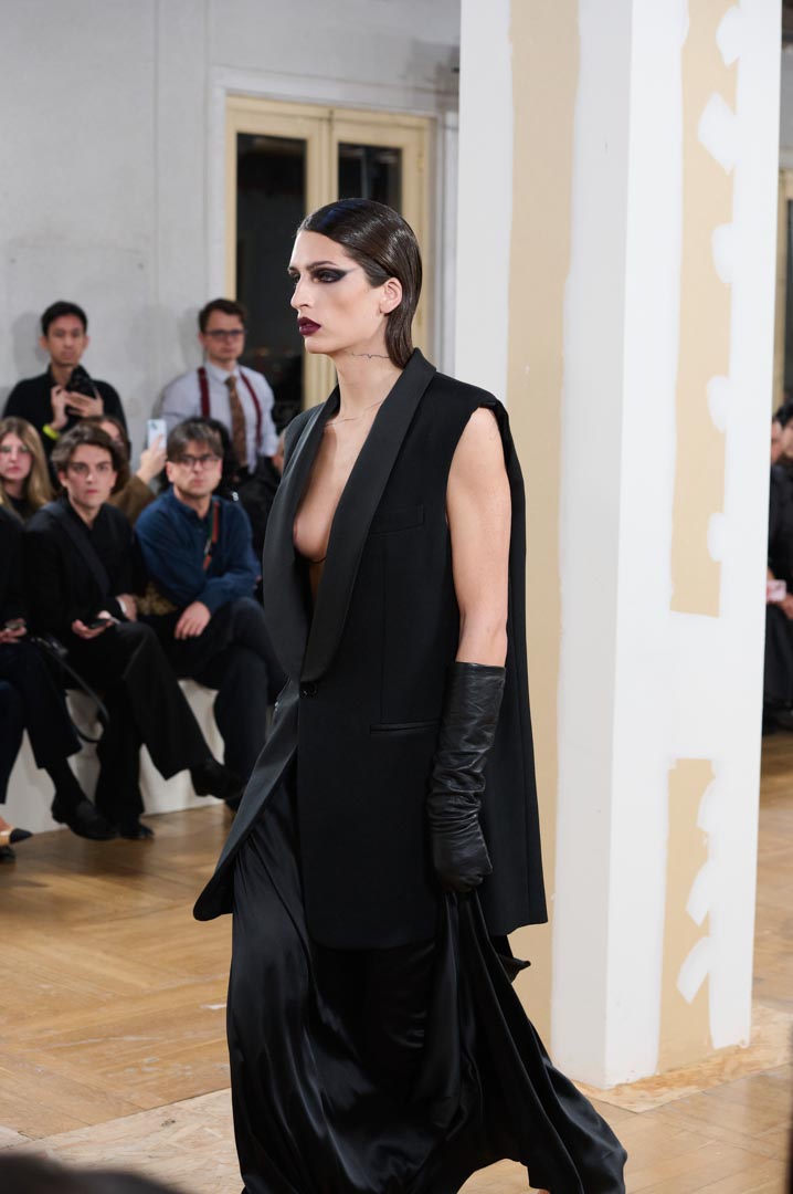 web-acromatyx-mbfwm-oi26-acme-pablopaniagua-0019