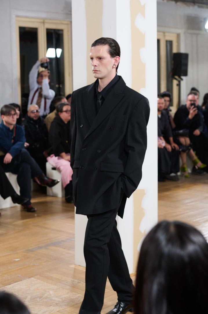 web-acromatyx-mbfwm-oi26-acme-pablopaniagua-0028