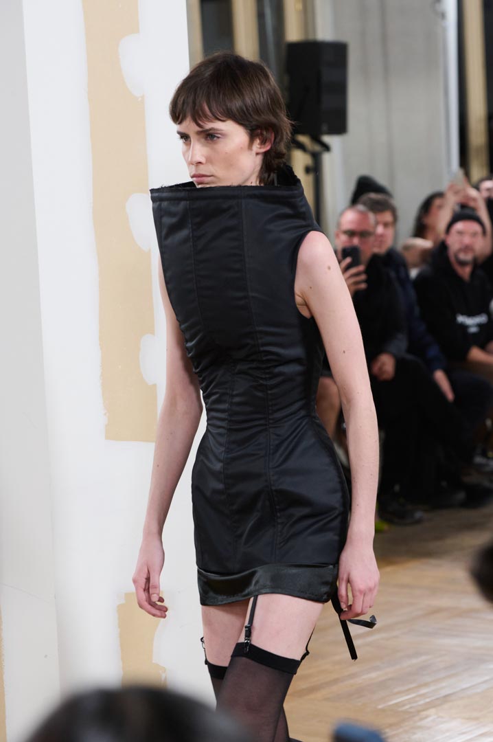 web-acromatyx-mbfwm-oi26-acme-pablopaniagua-0047