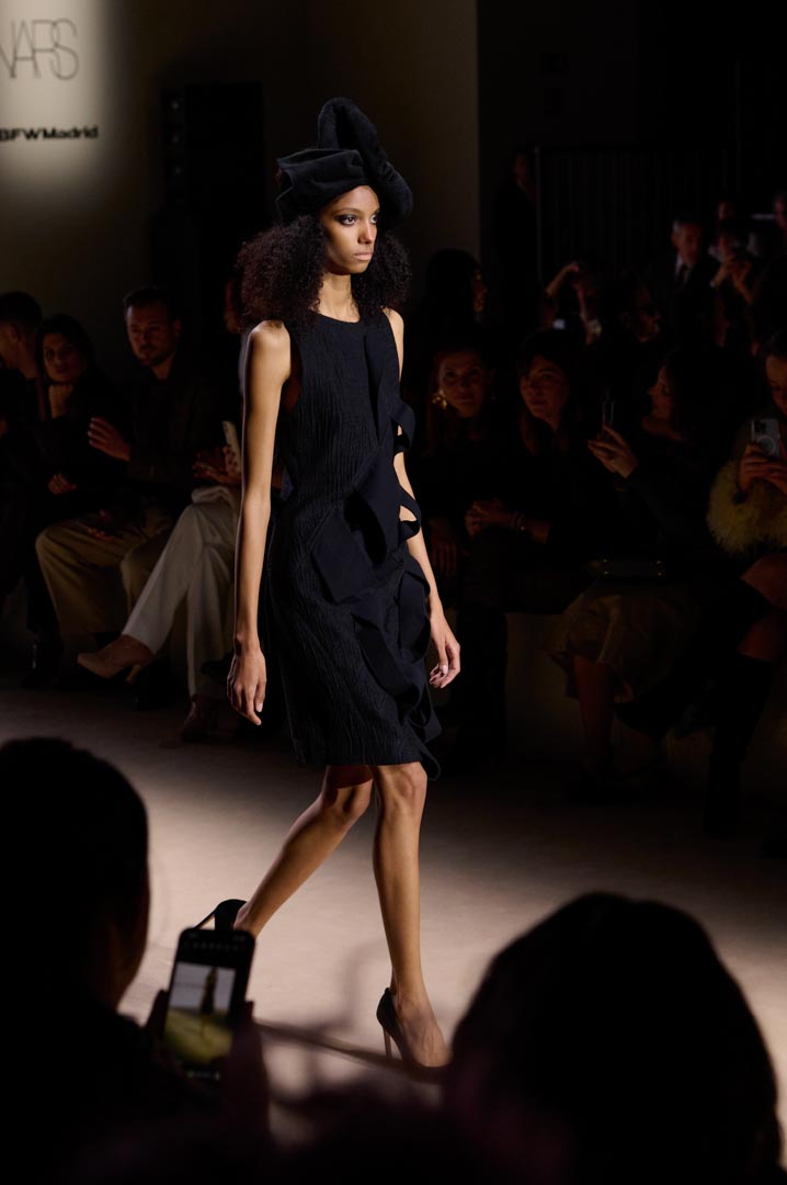 web-angel-schlesser-mbfwm-oi26-acme-pablopaniagua-0019