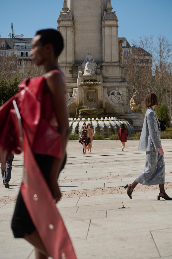 web-desfile-evento-inaugural-omoda-madrid-es-moda-0326-express-pablo-paniagua-0008