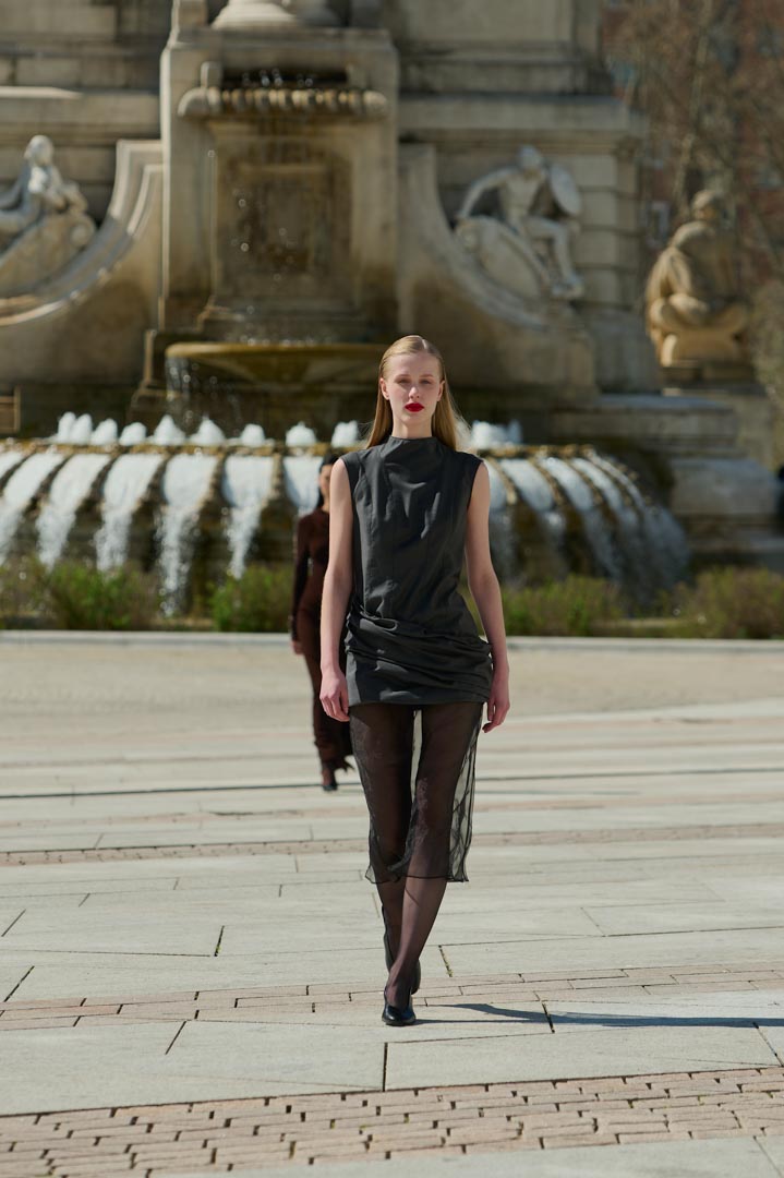 web-desfile-evento-inaugural-omoda-madrid-es-moda-0326-express-pablo-paniagua-0013