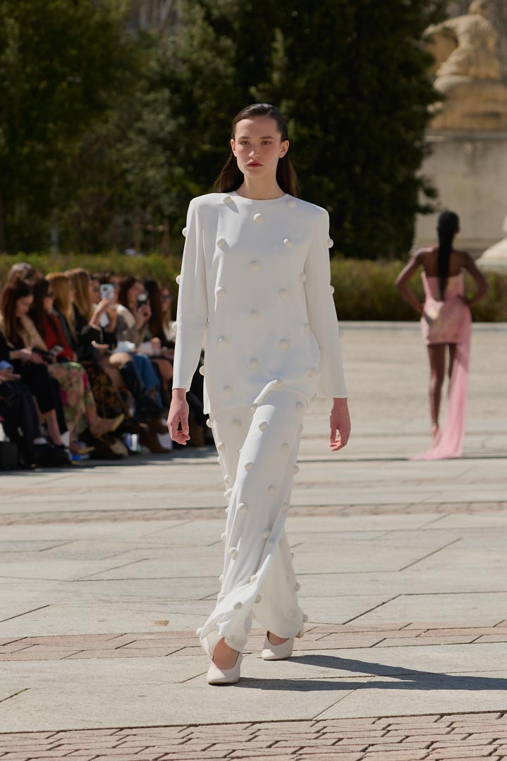 web-desfile-evento-inaugural-omoda-madrid-es-moda-0326-express-pablo-paniagua-0078