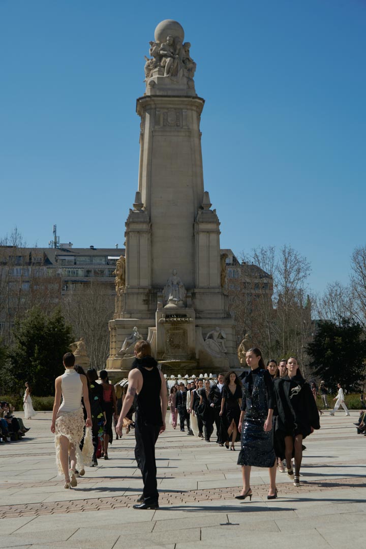 web-desfile-evento-inaugural-omoda-madrid-es-moda-0326-express-pablo-paniagua-0108