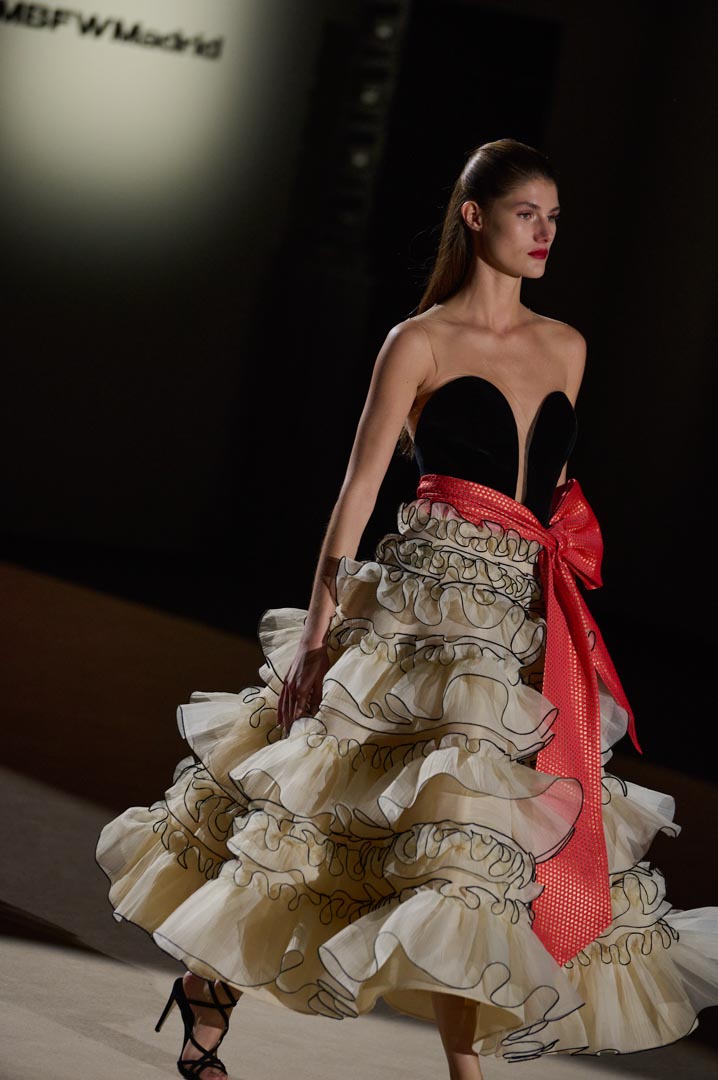 web-hannibal-laguna-mbfwm-oi26-acme-pablopaniagua-0018