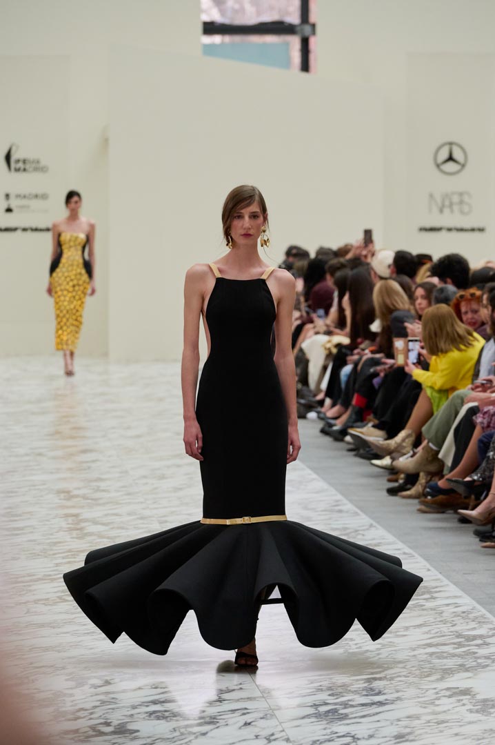 web-isabel-sanchis-mbfwm-oi26-acme-pablopaniagua-0044