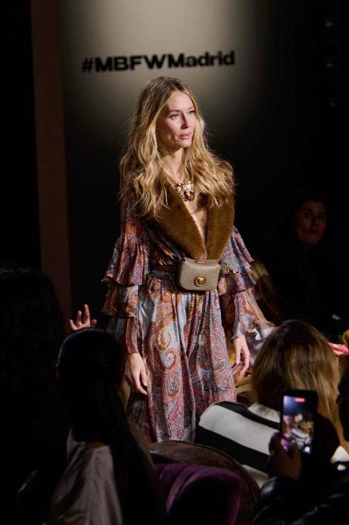 web-lola-casademunt-mbfwm-oi26-acme-pablopaniagua-0001