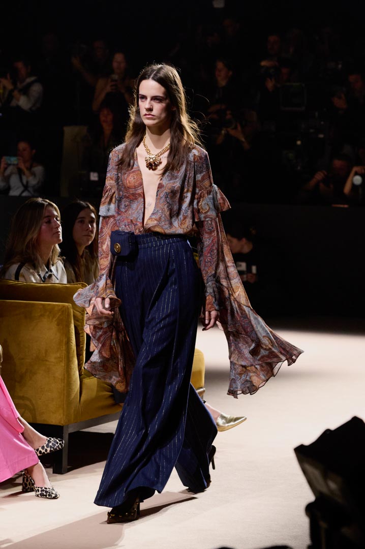 web-lola-casademunt-mbfwm-oi26-acme-pablopaniagua-0002