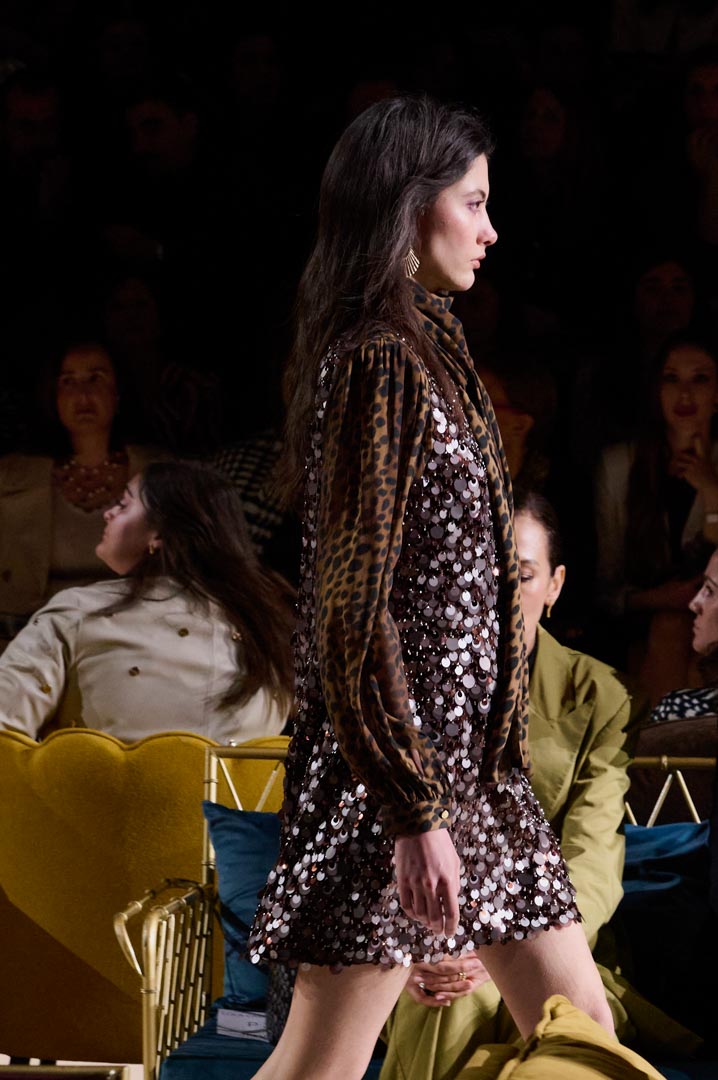 web-lola-casademunt-mbfwm-oi26-acme-pablopaniagua-0015