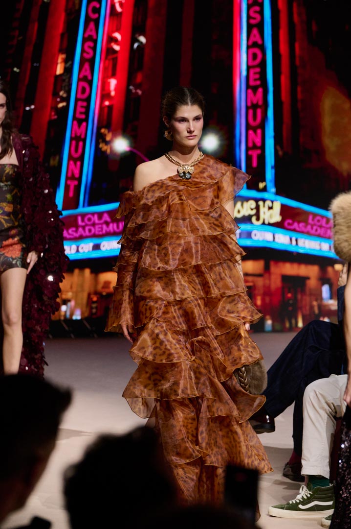 web-lola-casademunt-mbfwm-oi26-acme-pablopaniagua-0040