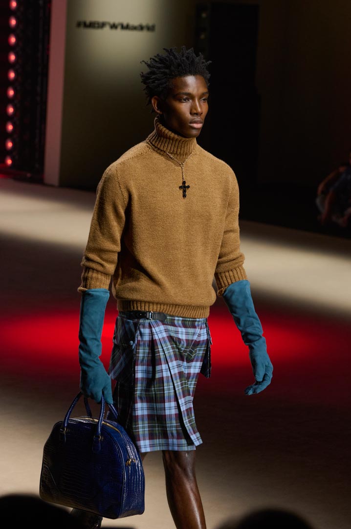 web-maison-mesa-mbfwm-oi26-acme-pablopaniagua-0009