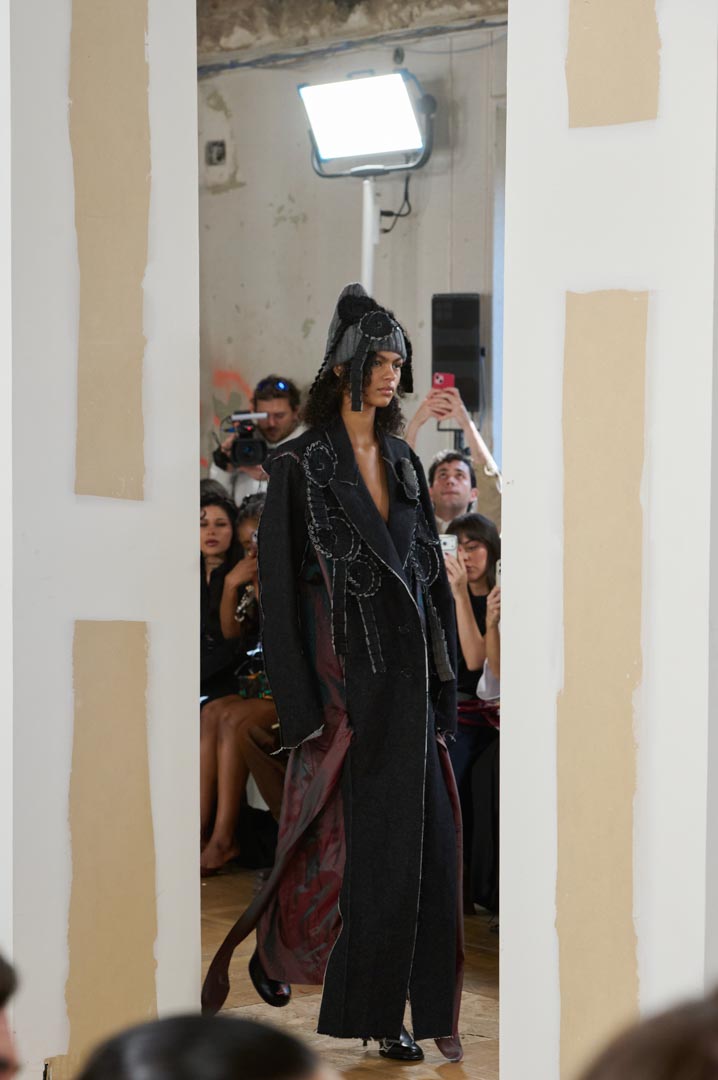 web-mane-mane-mbfwm-oi26-acme-pablopaniagua-0011