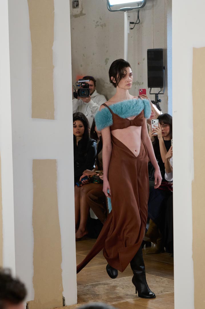 web-mane-mane-mbfwm-oi26-acme-pablopaniagua-0029