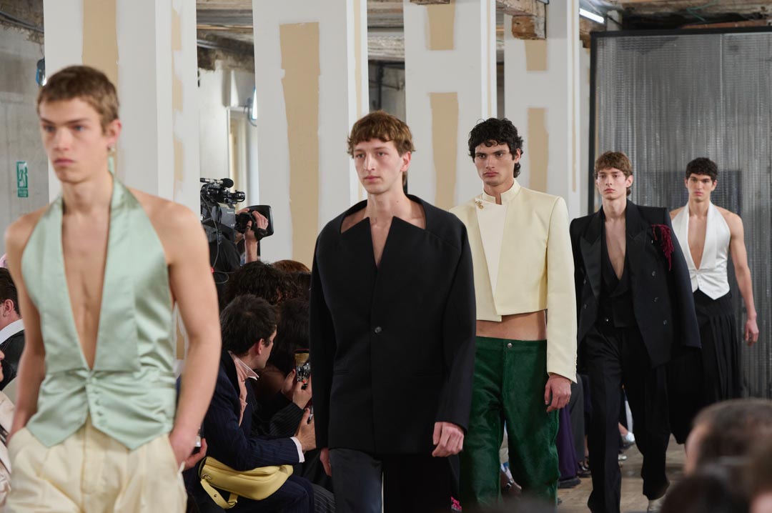 web-mans-mbfwm-oi26-acme-pablopaniagua-0054