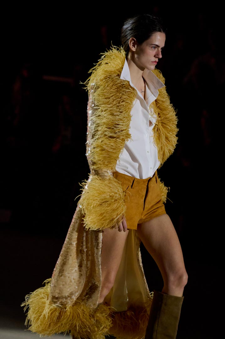 web-mechen-tomas-mbfwm-oi26-acme-pablopaniagua-0002