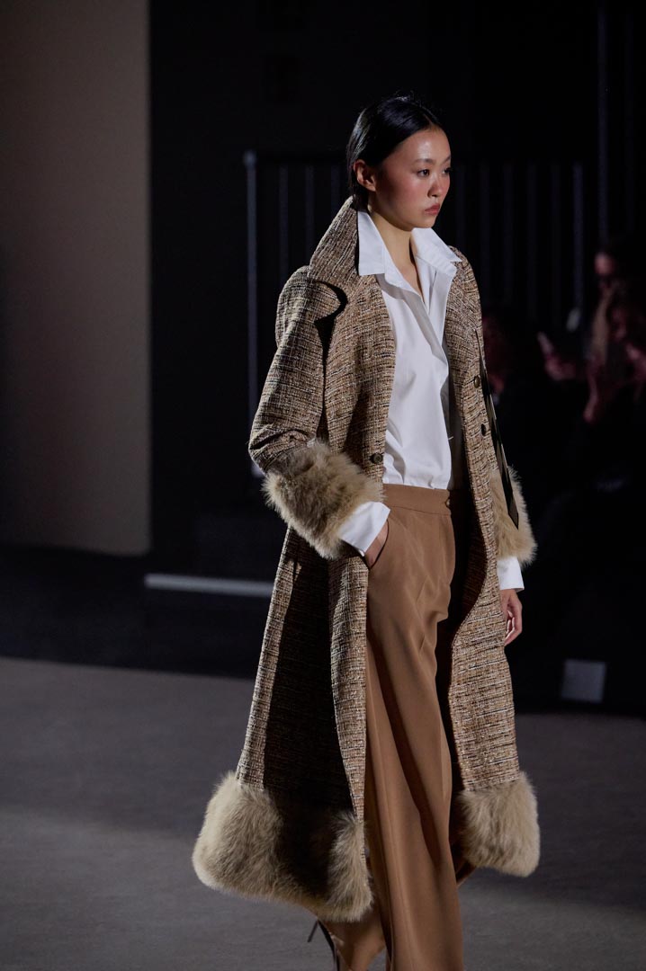 web-mechen-tomas-mbfwm-oi26-acme-pablopaniagua-0011