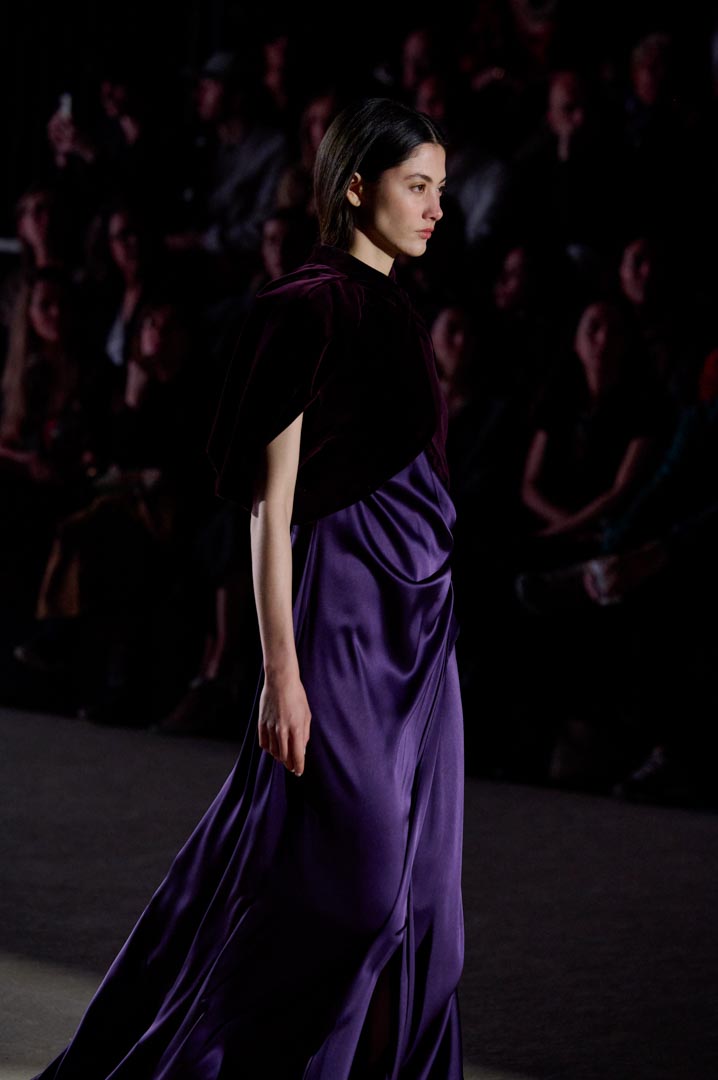 web-mechen-tomas-mbfwm-oi26-acme-pablopaniagua-0014