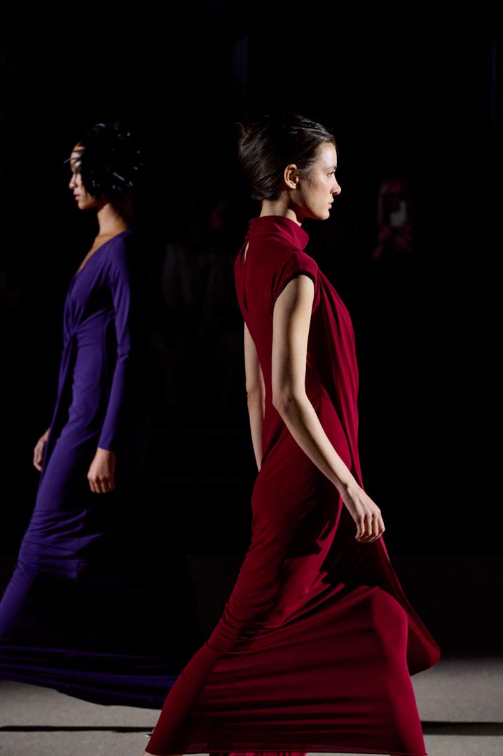 web-mechen-tomas-mbfwm-oi26-acme-pablopaniagua-0022