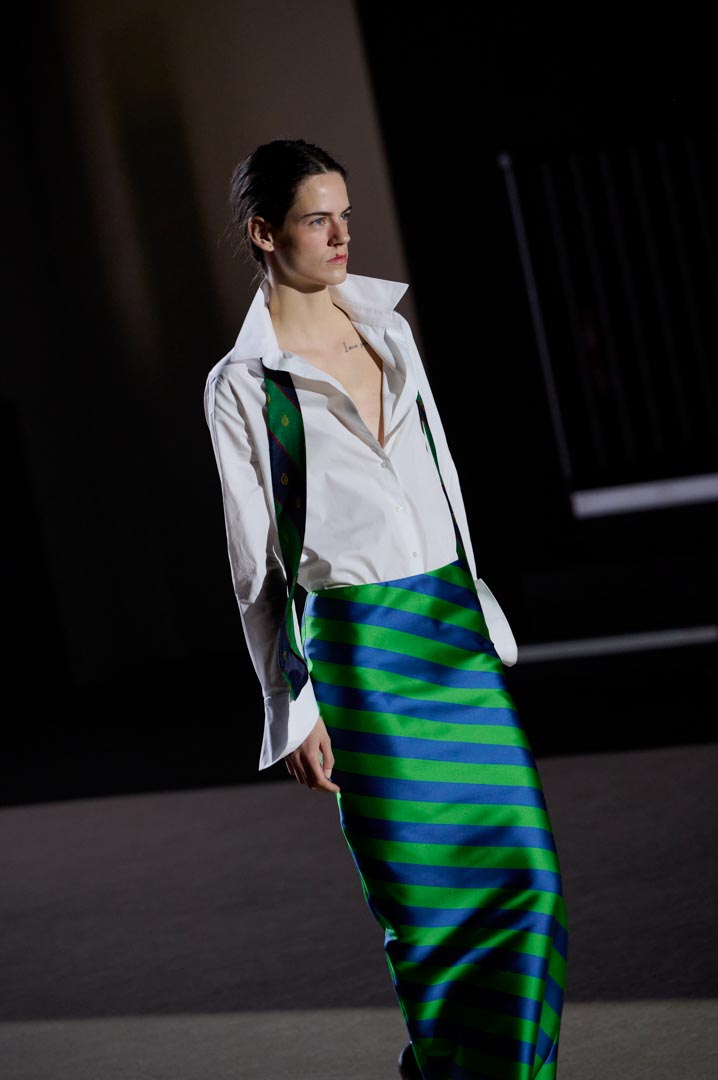 web-mechen-tomas-mbfwm-oi26-acme-pablopaniagua-0024