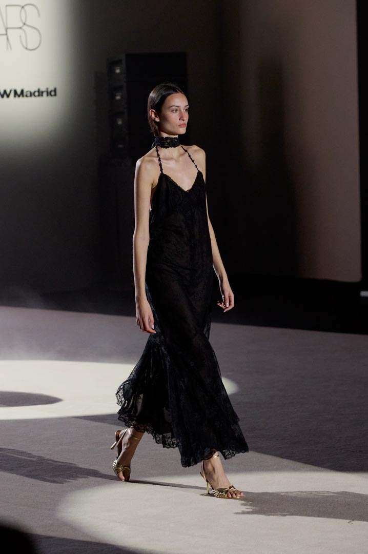 web-mechen-tomas-mbfwm-oi26-acme-pablopaniagua-0035