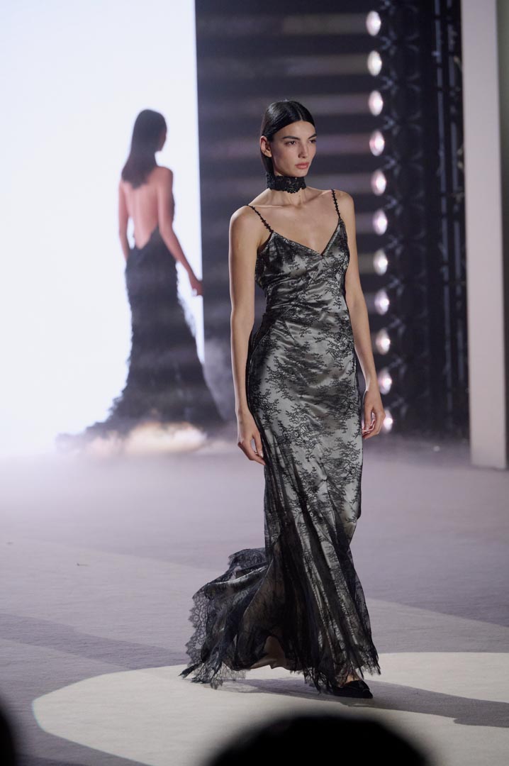 web-mechen-tomas-mbfwm-oi26-acme-pablopaniagua-0038