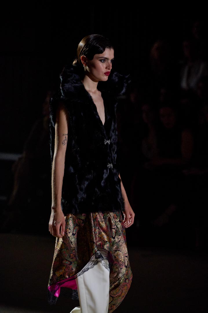 web-odette-alvarez-mbfwm-oi26-acme-pablopaniagua-0012