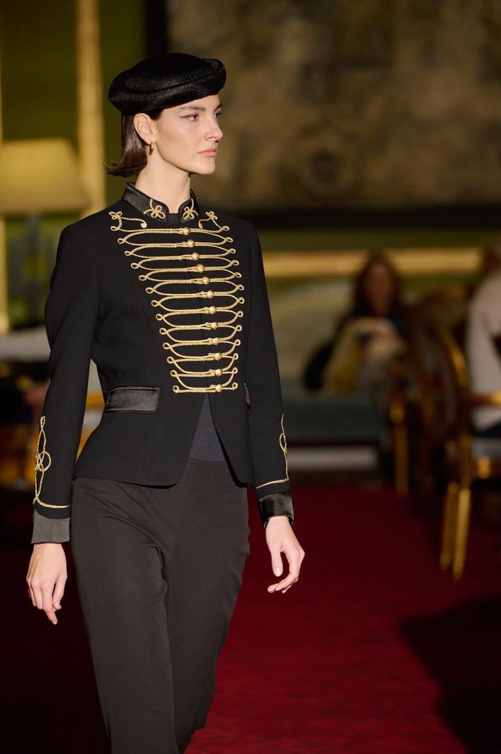 web-the-extreme-collection-omem-0326-0023