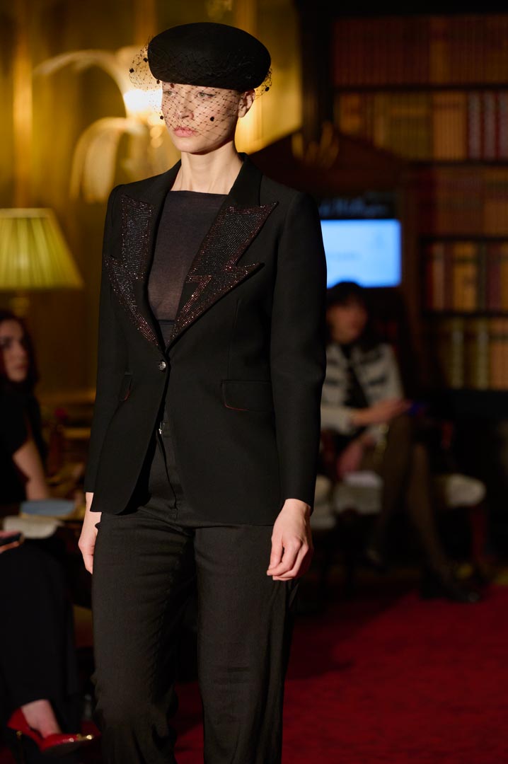 web-the-extreme-collection-omem-0326-0026