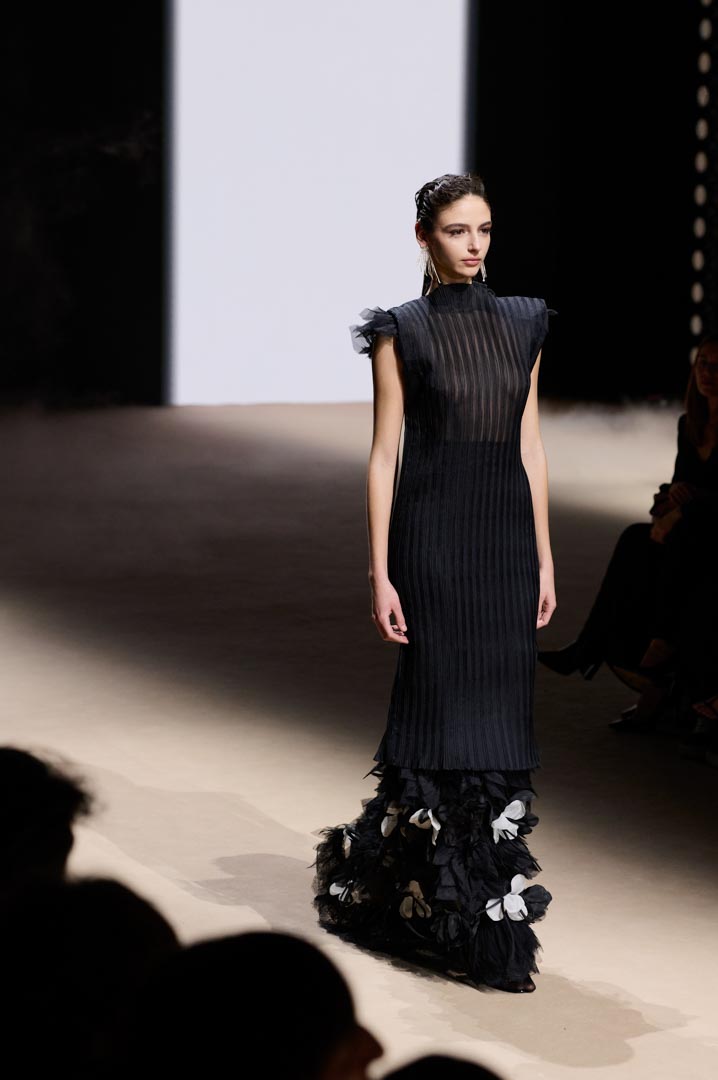 web-yolancris-mbfwm-oi26-acme-pablopaniagua-0004