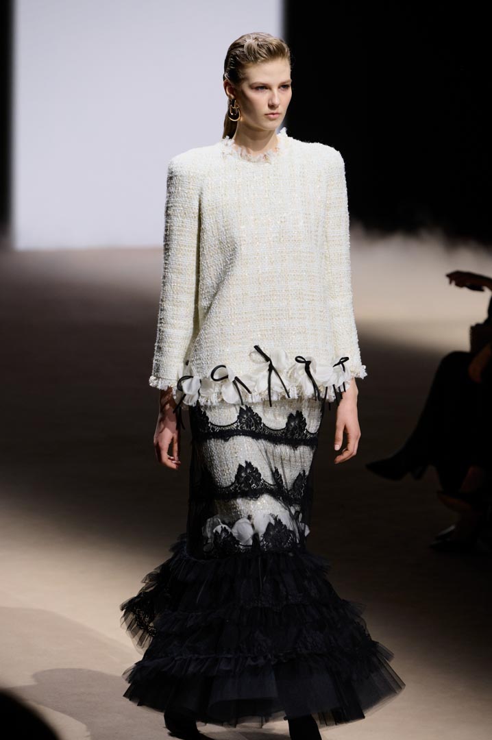 web-yolancris-mbfwm-oi26-acme-pablopaniagua-0005