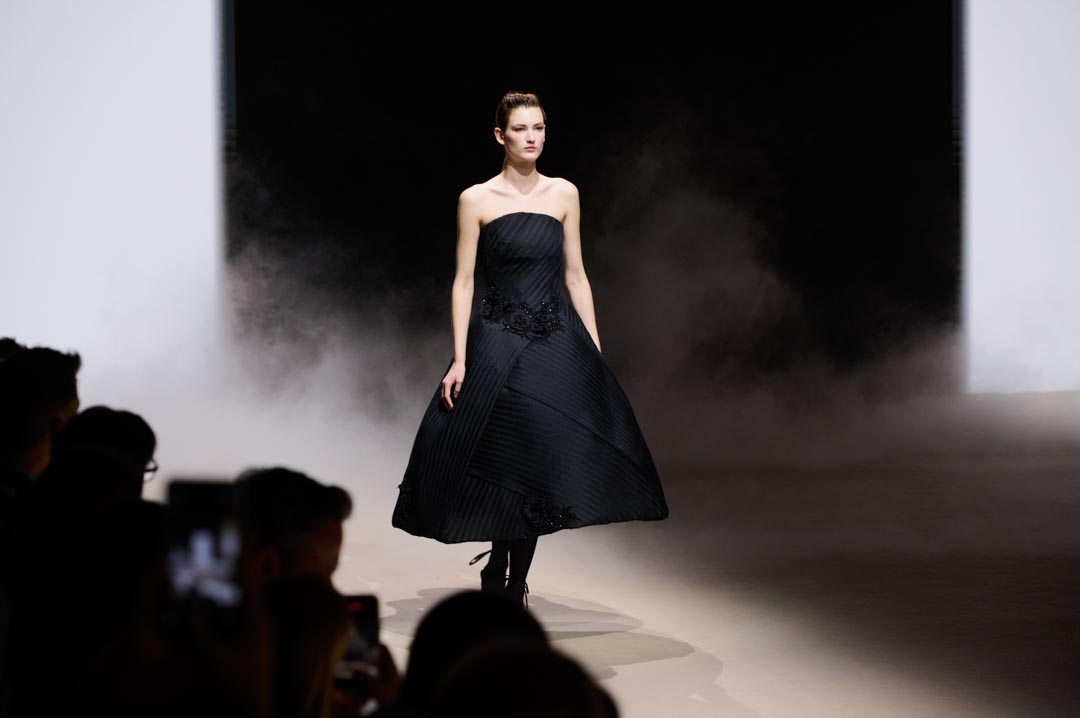 web-yolancris-mbfwm-oi26-acme-pablopaniagua-0006