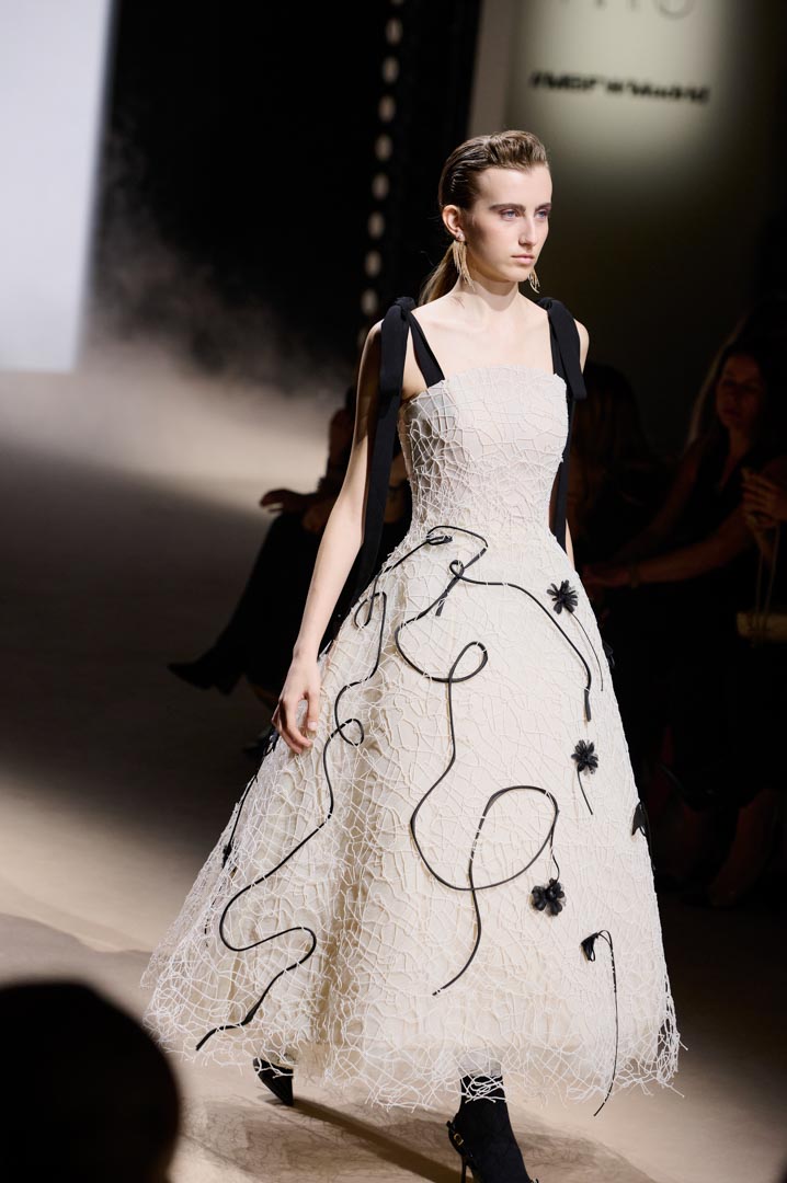 web-yolancris-mbfwm-oi26-acme-pablopaniagua-0011