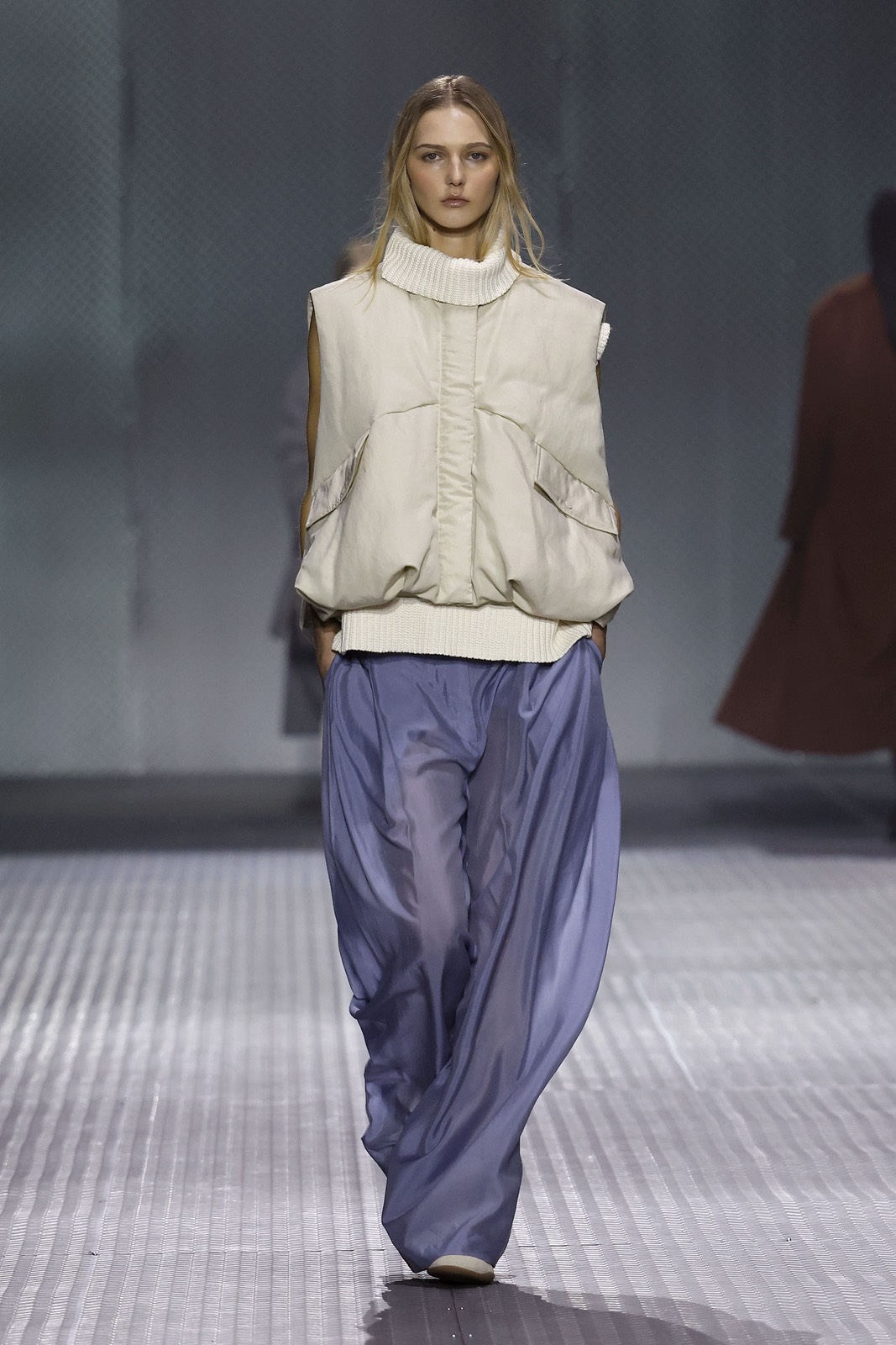 080-Adolfo-Dominguez 111140