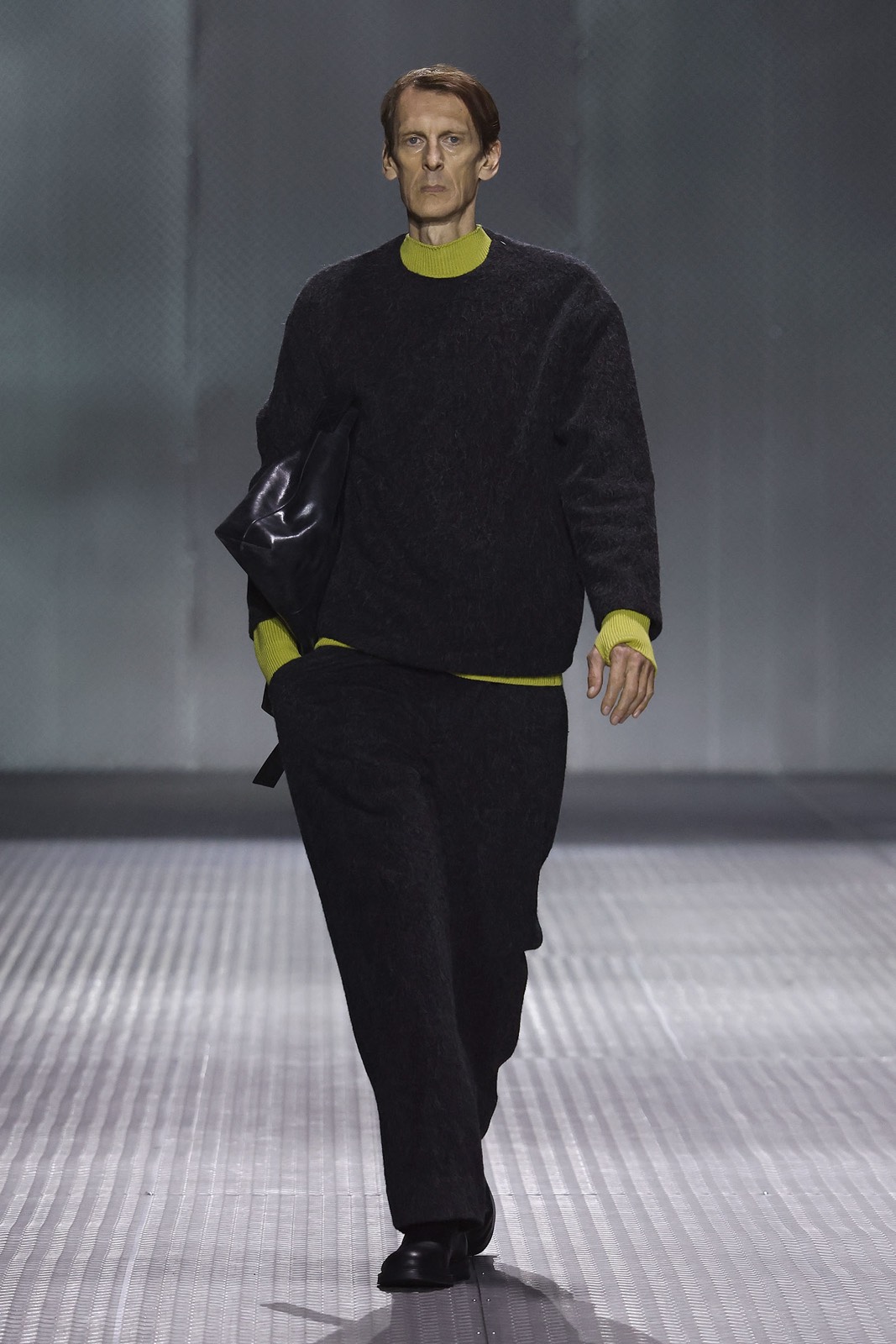 080-Adolfo-Dominguez 111199