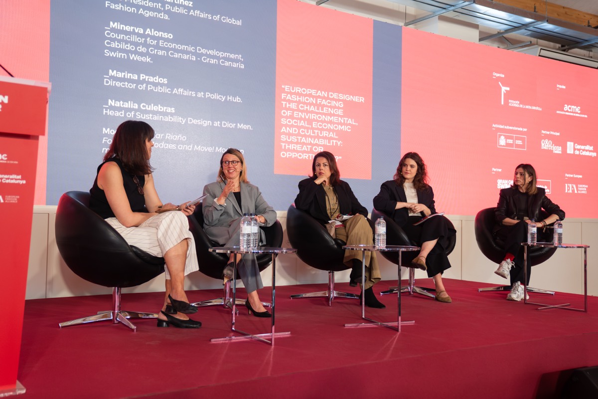 jornadas-internacionales-moda-autor-SARA TEROL RICO_EuropeanDesgnerFashionSummit2_118