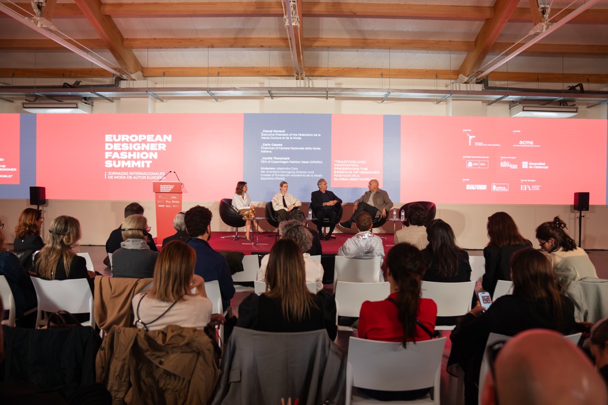 jornadas-internacionales-moda-autor-STR07475