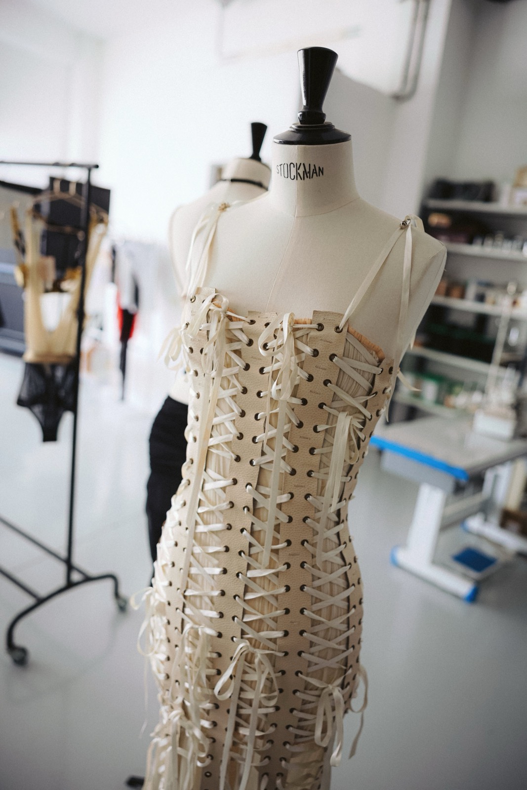 CHARLA CARMEN GONZALES ATELIER-009