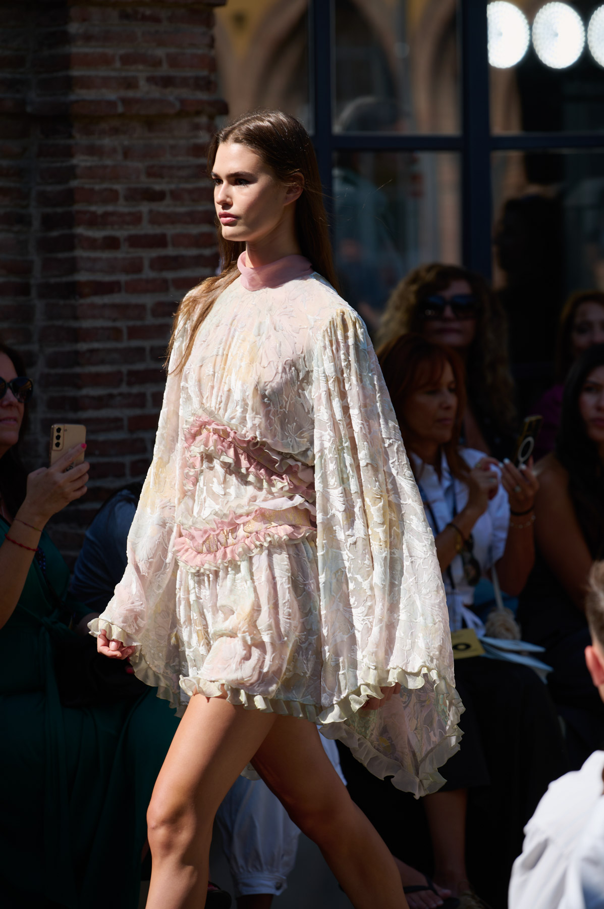 web-custo-barcelona-mbfwm-0926-acme-pablopaniagua-0926-0001