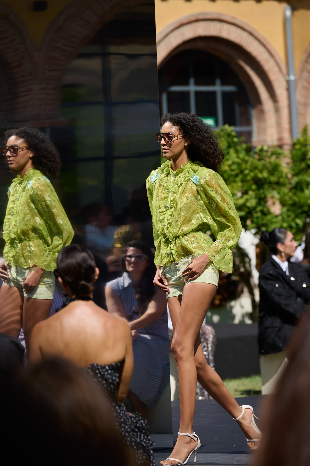 web-custo-barcelona-mbfwm-0926-acme-pablopaniagua-0926-0026