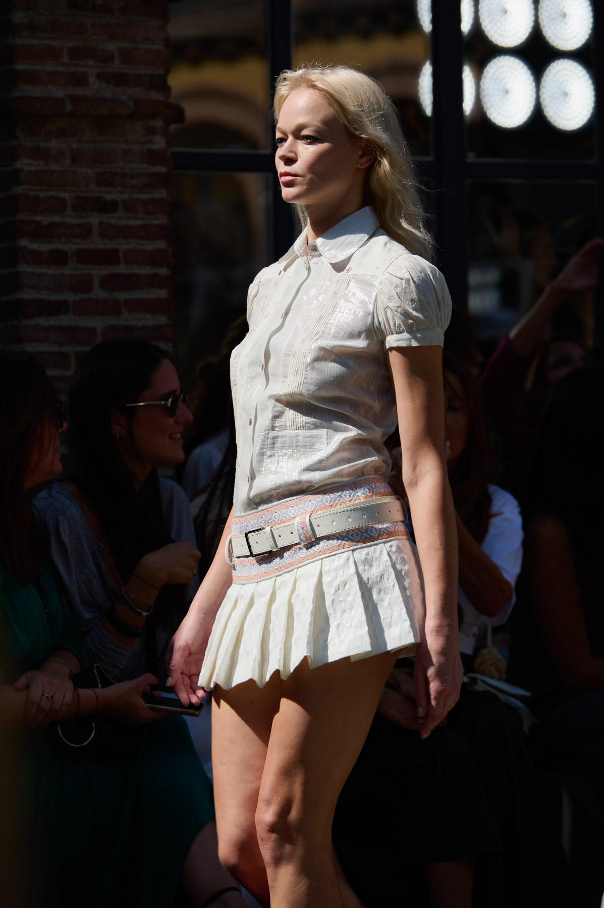 web-custo-barcelona-mbfwm-0926-acme-pablopaniagua-0926-0052