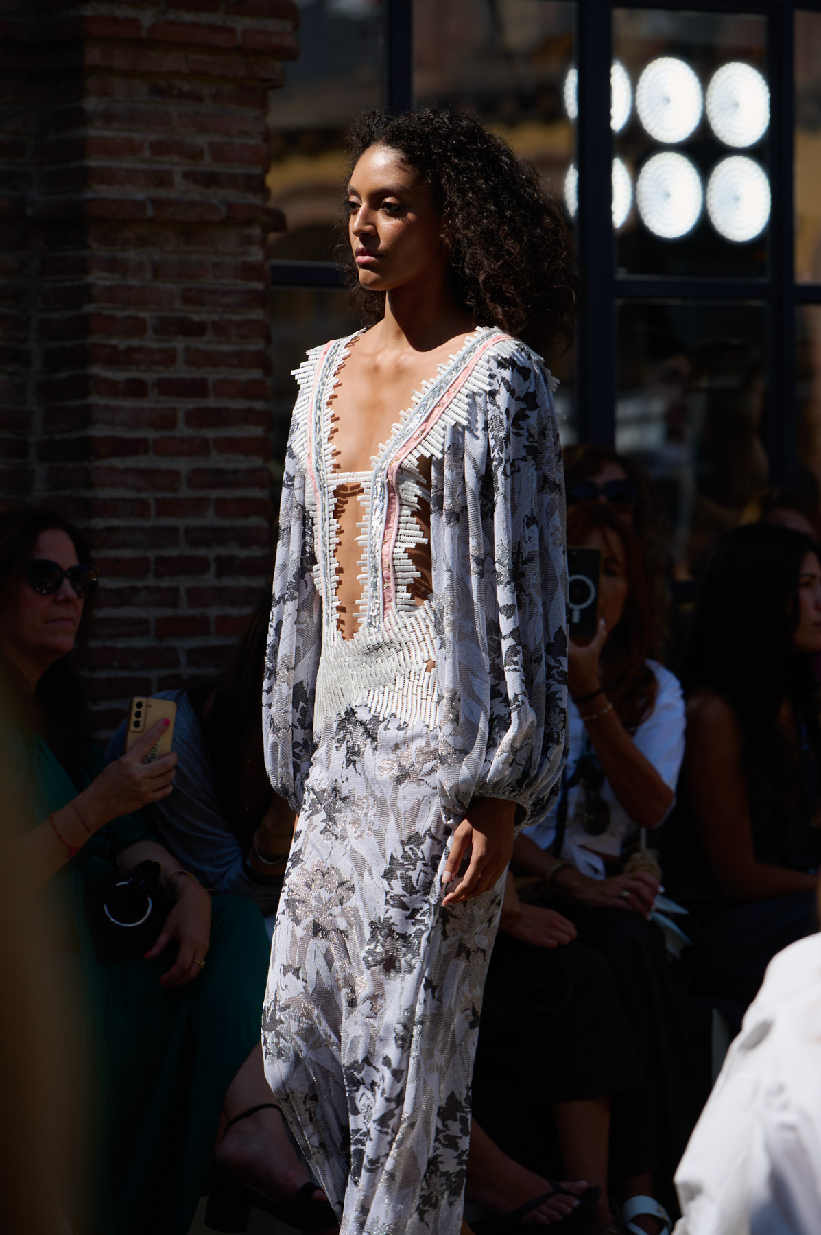 web-custo-barcelona-mbfwm-0926-acme-pablopaniagua-0926-0056