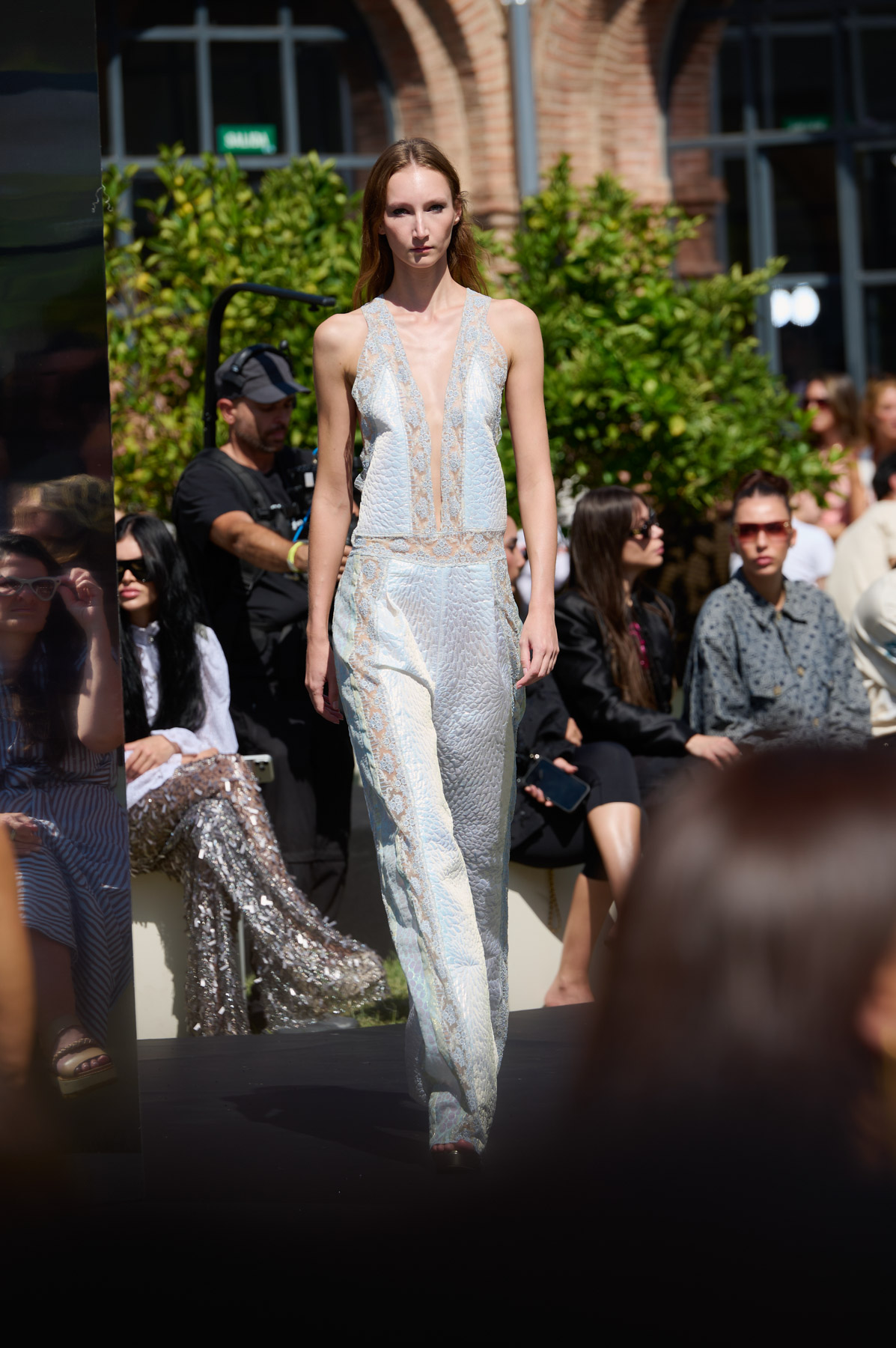 web-custo-barcelona-mbfwm-0926-acme-pablopaniagua-0926-0058