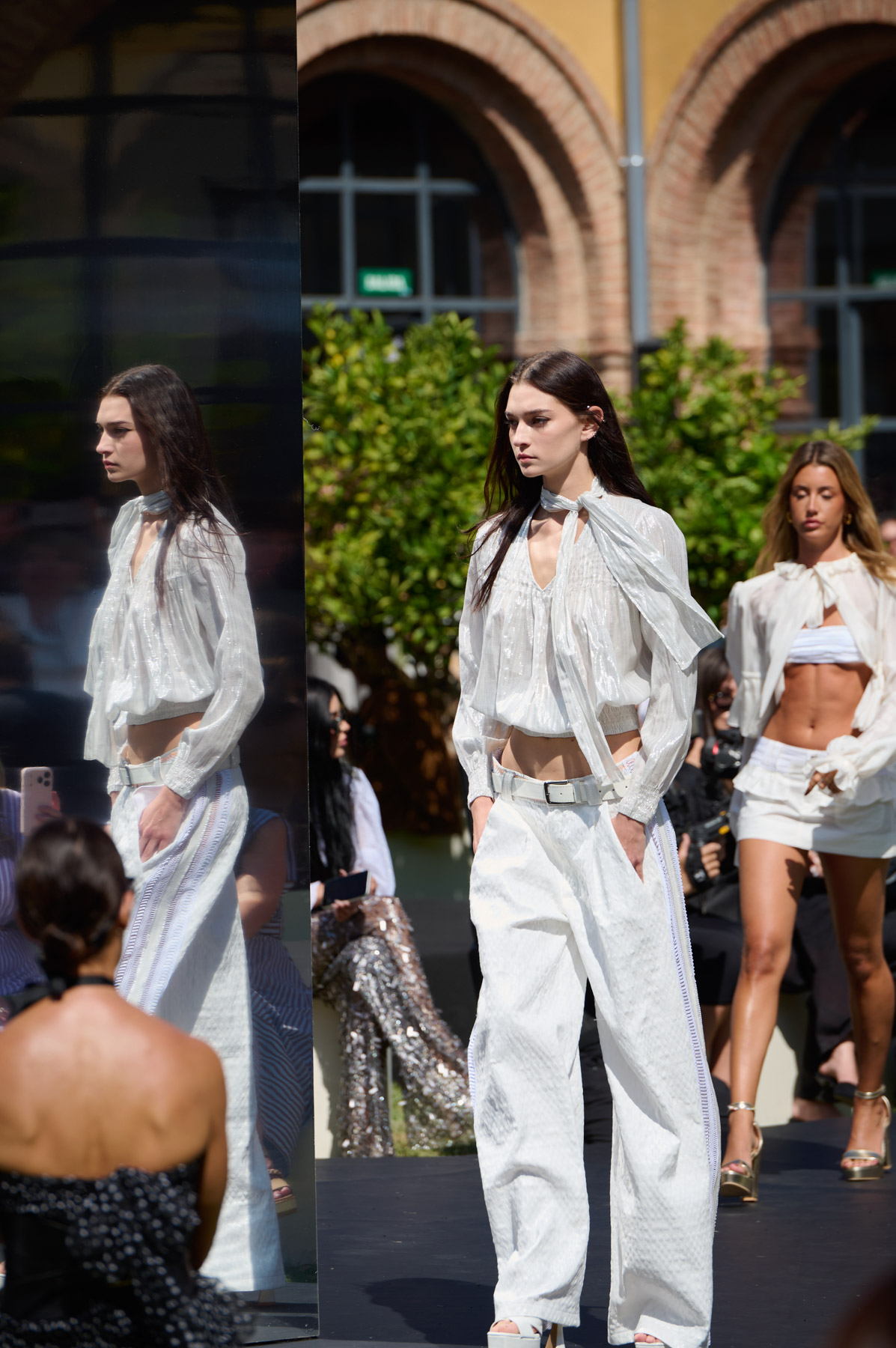 web-custo-barcelona-mbfwm-0926-acme-pablopaniagua-0926-0061