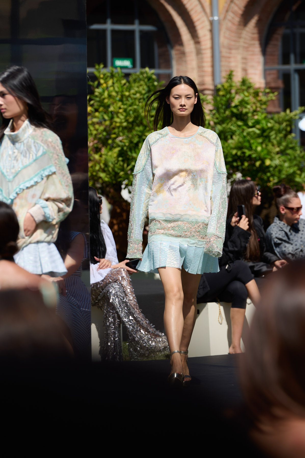 web-custo-barcelona-mbfwm-0926-acme-pablopaniagua-0926-0065
