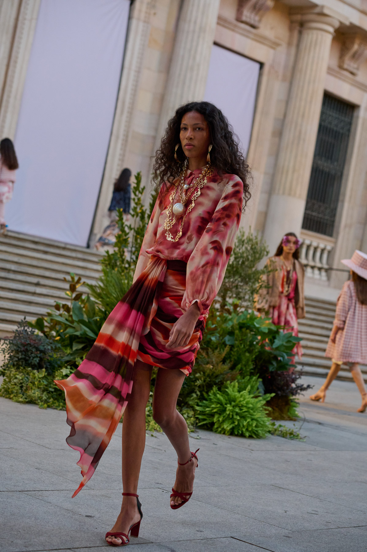 web-dolores-promesas-x-duyos-omoda-madrid-es-moda-0926-pablopaniagua-0035
